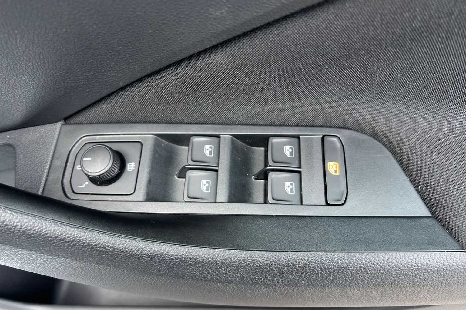 SKODA Kamiq 1.0 TSI (111ps) SE Drive SUV