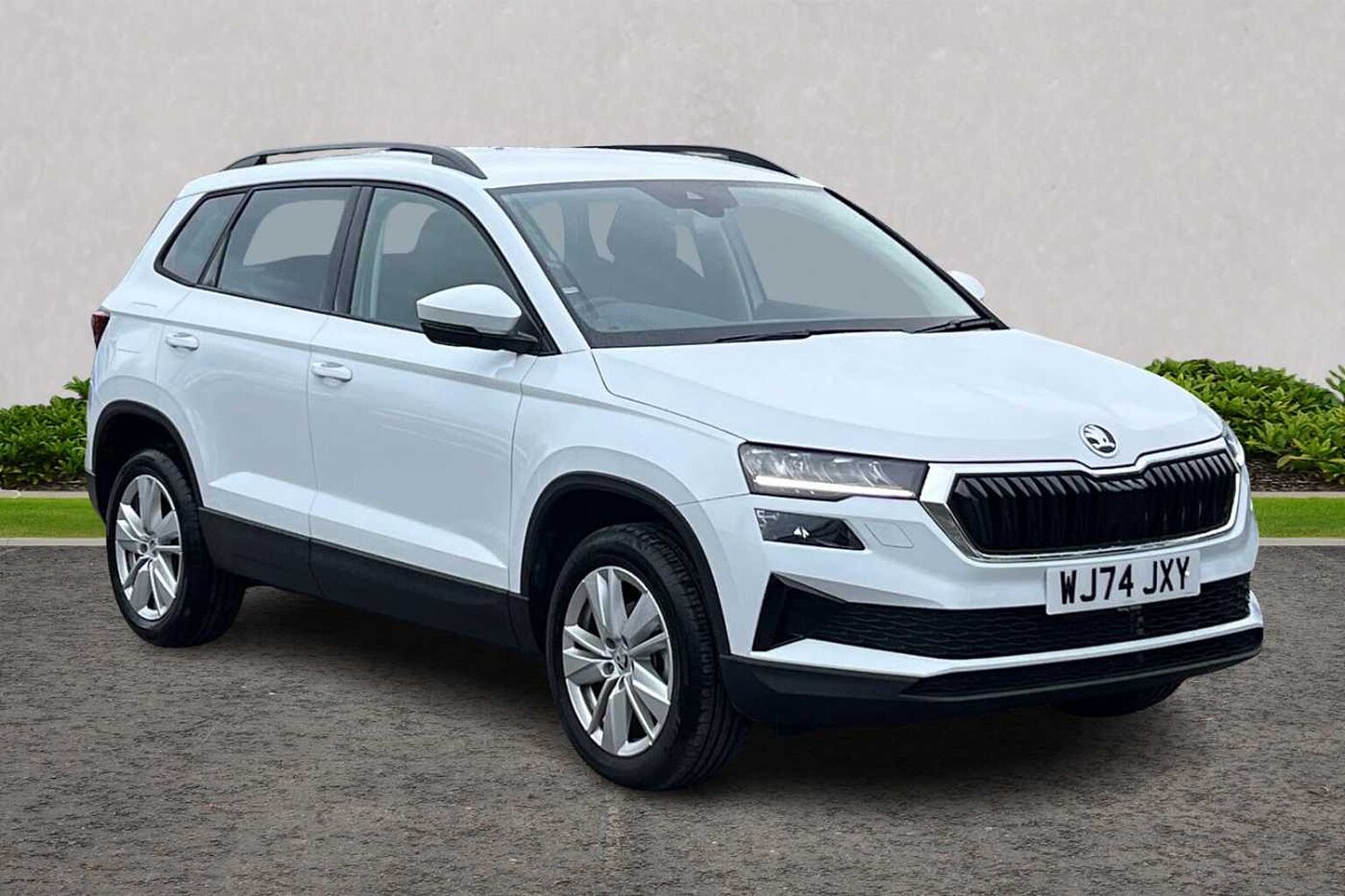 SKODA Karoq SUV 1.0 TSI (116ps) SE Drive