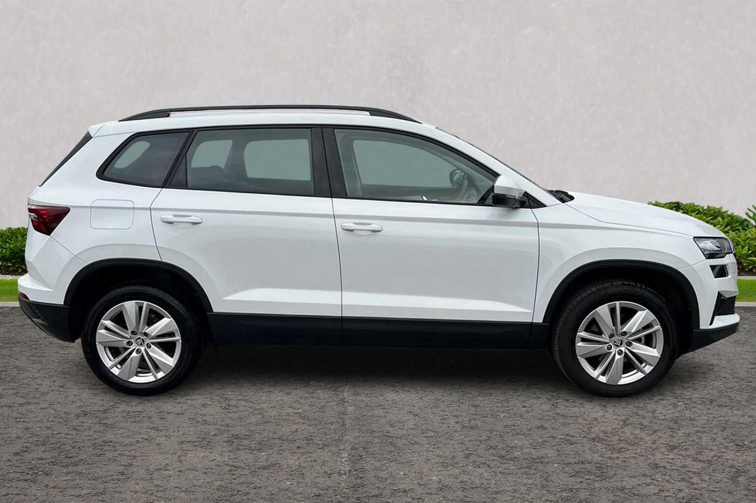 SKODA Karoq SUV 1.0 TSI (116ps) SE Drive