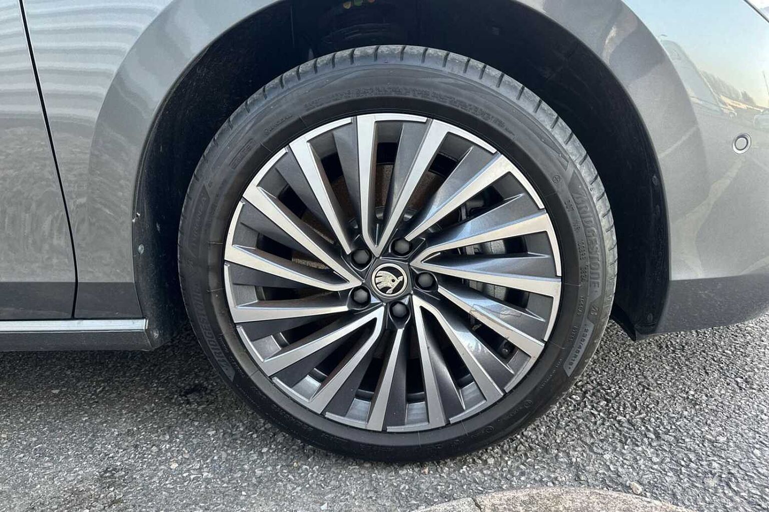 SKODA Superb 2.0TDI (193ps) 4X4 Laurin & Klement DSG
