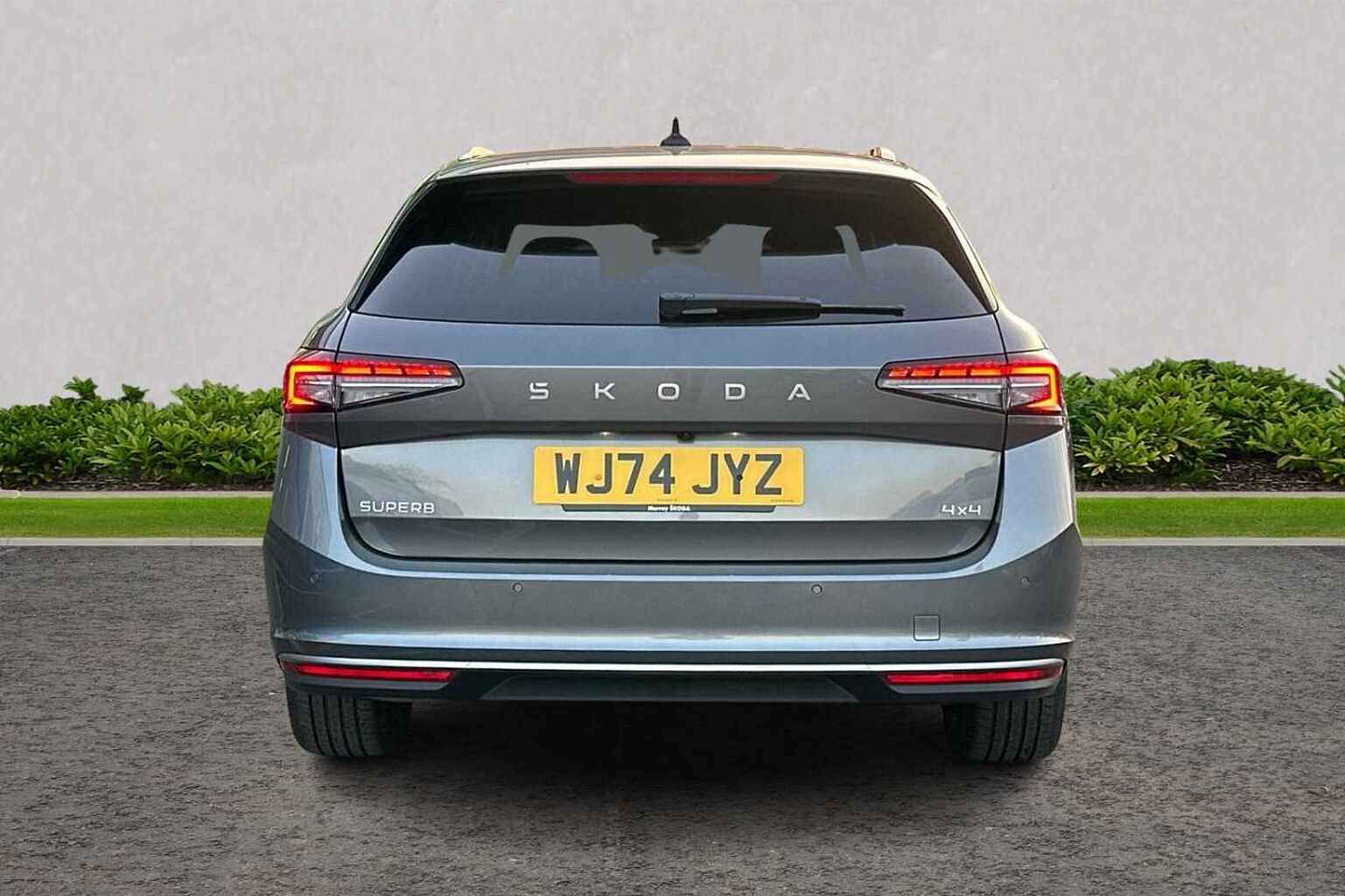 SKODA Superb 2.0TDI (193ps) 4X4 Laurin & Klement DSG